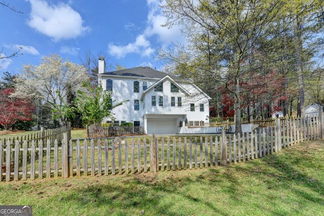 6336 Old Shadburn Ferry Road, Buford, GA 30518