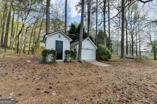 6336 Old Shadburn Ferry Road, Buford, GA 30518