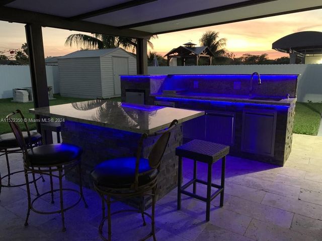 16344 SW 275th Ter, Homestead, FL 33031