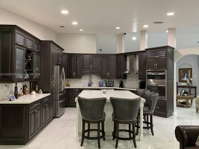 16344 SW 275th Ter, Homestead, FL 33031