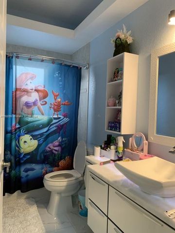 16344 SW 275th Ter, Homestead, FL 33031