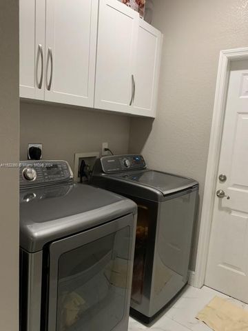 16344 SW 275th Ter, Homestead, FL 33031