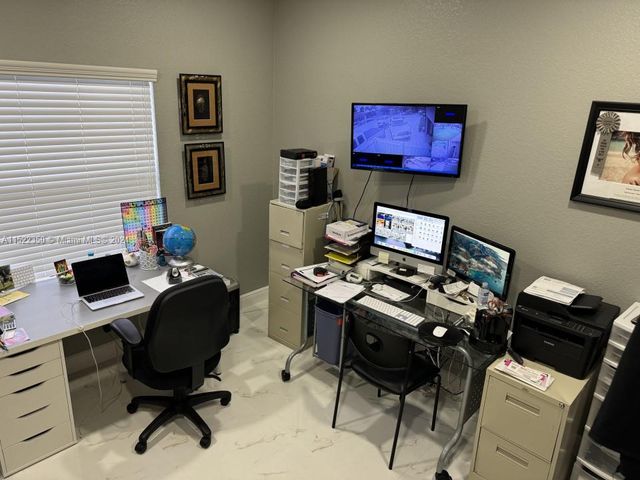 16344 SW 275th Ter, Homestead, FL 33031