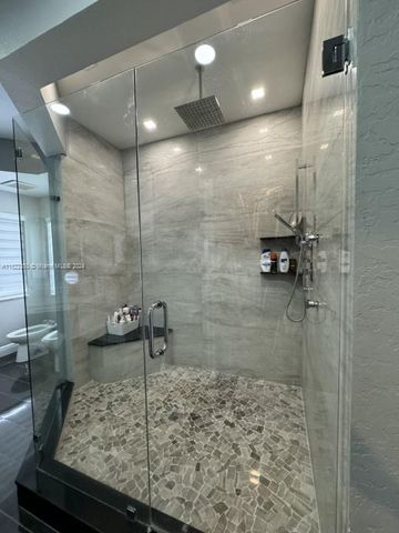 16344 SW 275th Ter, Homestead, FL 33031