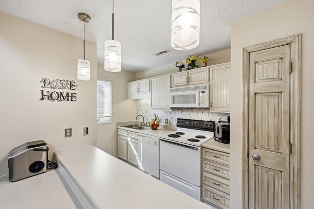 209 Double Eagle Dr. H3, Surfside Beach, SC 29575