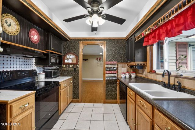 5129 Shereton Place, Toledo, OH 43615