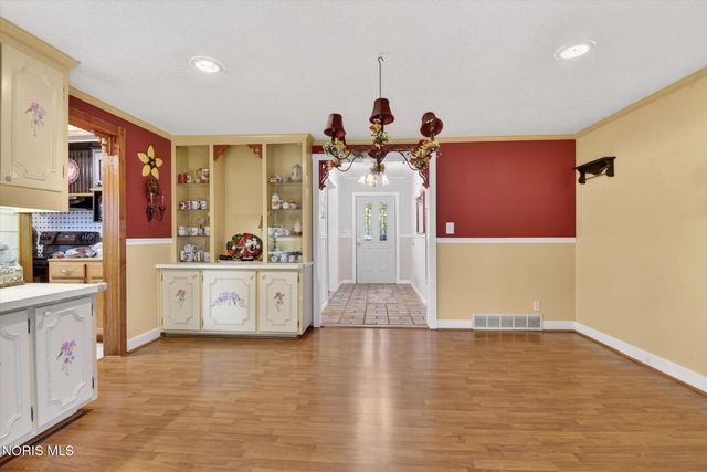 5129 Shereton Place, Toledo, OH 43615