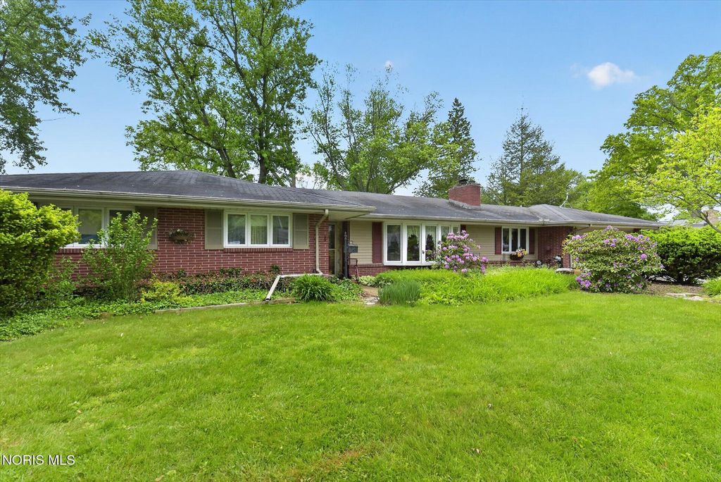 5129 Shereton Place, Toledo, OH 43615