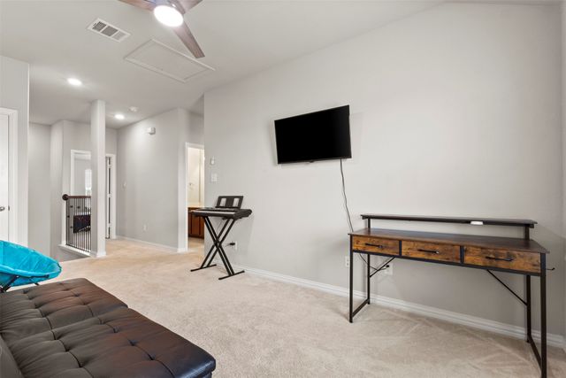 2304 Ravensway Road, Crandall, TX 75114