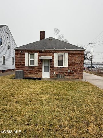 4025 Belmar Avenue, Toledo, OH 43612