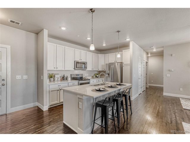 15295 W 64th Ln 207, Arvada, CO 80007