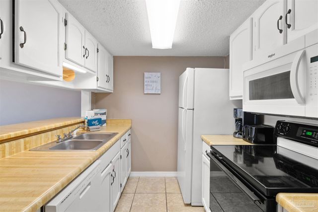 344 E Beach Blvd 10, Gulf Shores, AL 36542