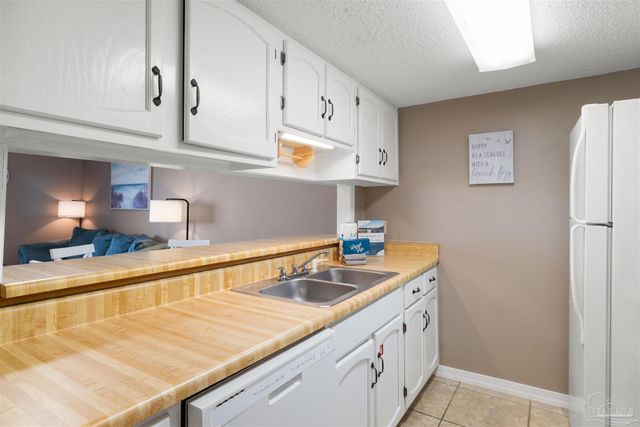 344 E Beach Blvd 10, Gulf Shores, AL 36542