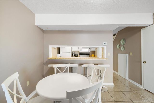 344 E Beach Blvd 10, Gulf Shores, AL 36542