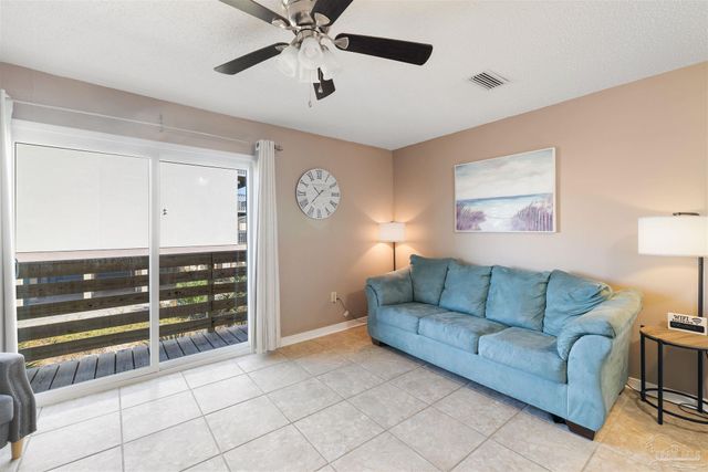 344 E Beach Blvd 10, Gulf Shores, AL 36542
