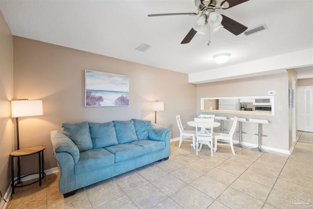 344 E Beach Blvd 10, Gulf Shores, AL 36542