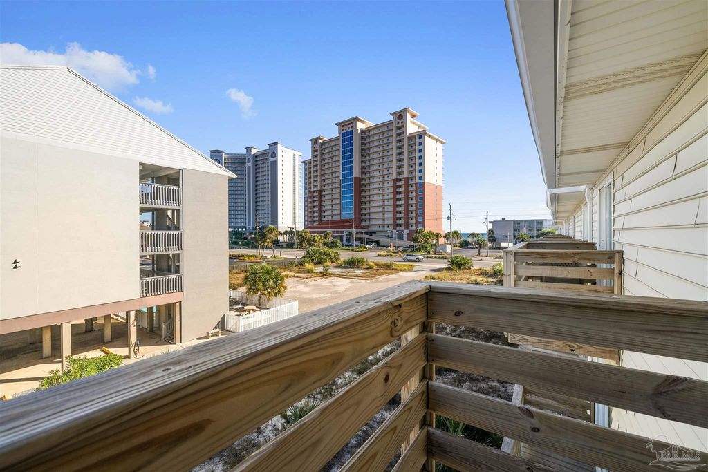 344 E Beach Blvd 10, Gulf Shores, AL 36542