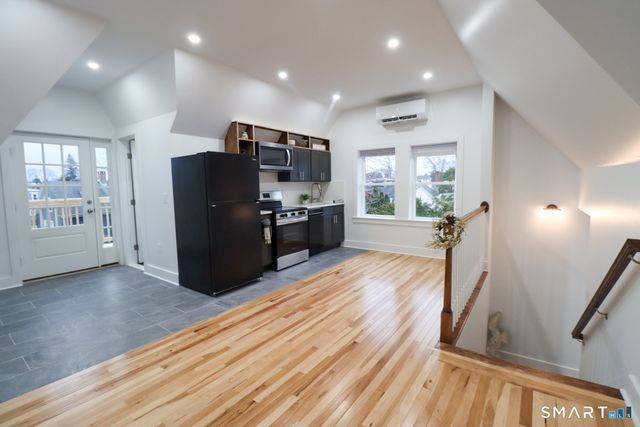 55 Channing Street 3, New London, CT 06320