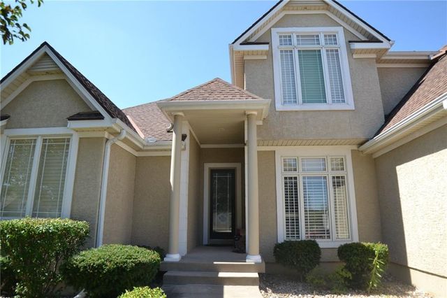 6328 N Spruce Avenue, Kansas City, MO 64119
