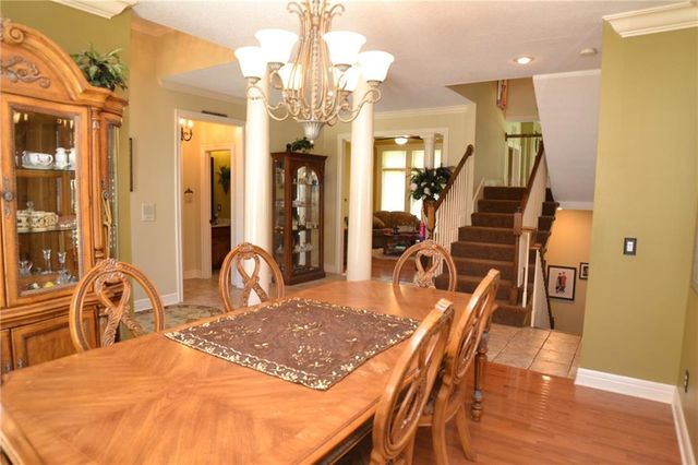 6328 N Spruce Avenue, Kansas City, MO 64119
