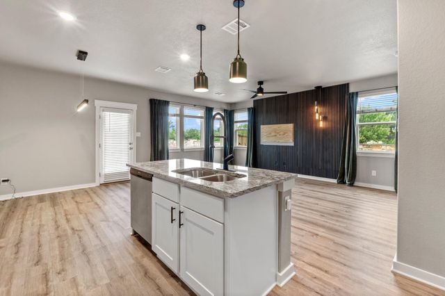 2251 Rocoso TRL, Leander, TX 78641