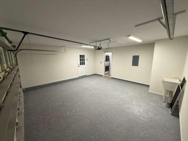 2202 Avenida De Sol, Navarre, FL 32566