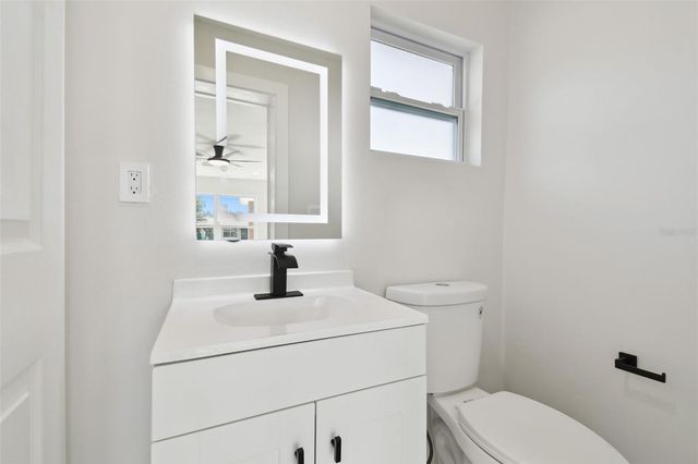 4715 W WISCONSIN AVENUE, Tampa, FL 33616