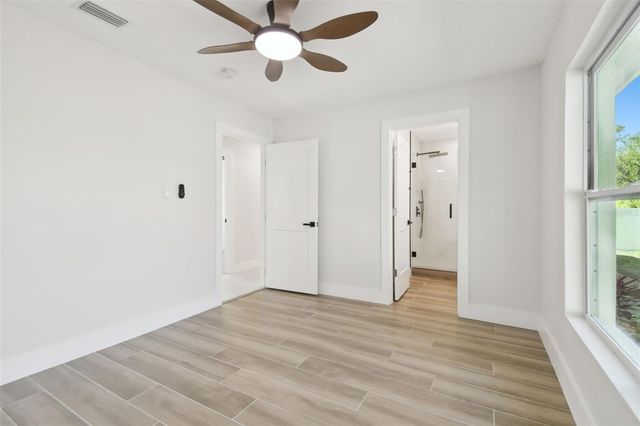 4715 W WISCONSIN AVENUE, Tampa, FL 33616