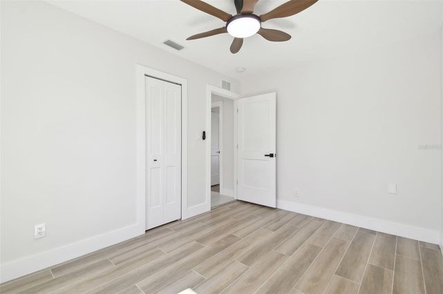 4715 W WISCONSIN AVENUE, Tampa, FL 33616