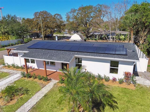 4715 W WISCONSIN AVENUE, Tampa, FL 33616