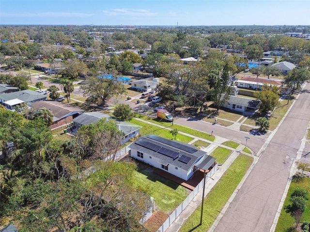 4715 W WISCONSIN AVENUE, Tampa, FL 33616