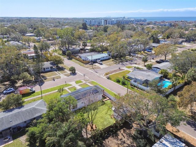 4715 W WISCONSIN AVENUE, Tampa, FL 33616