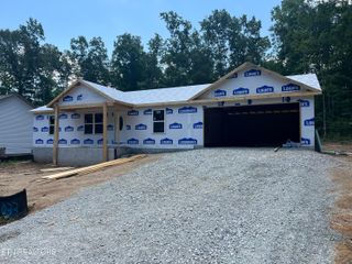 3033 Kiki Drive, Crossville, TN 38572