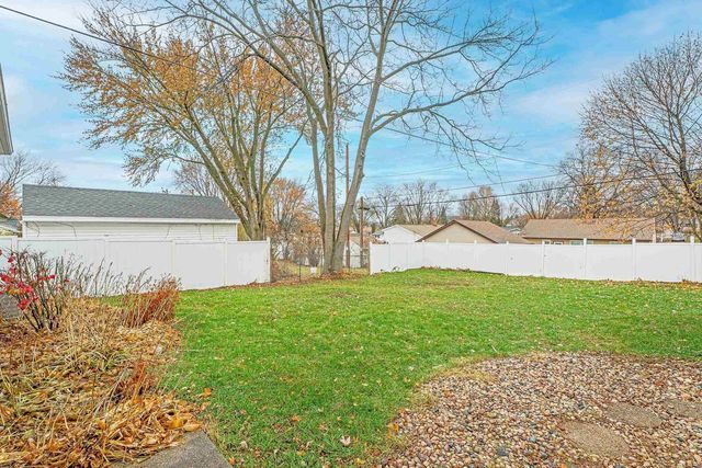 1526 ARIZONA Pass, Madison, WI 53704