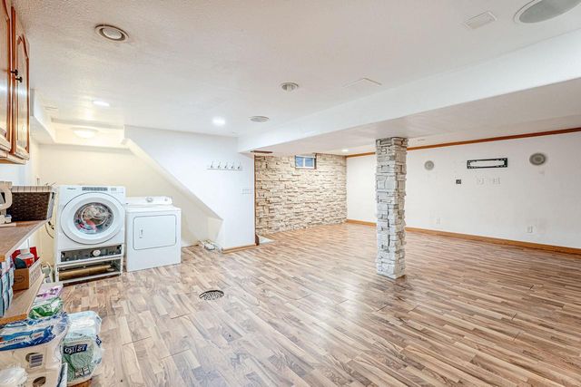 1526 ARIZONA Pass, Madison, WI 53704