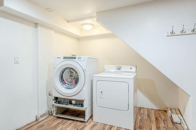 1526 ARIZONA Pass, Madison, WI 53704