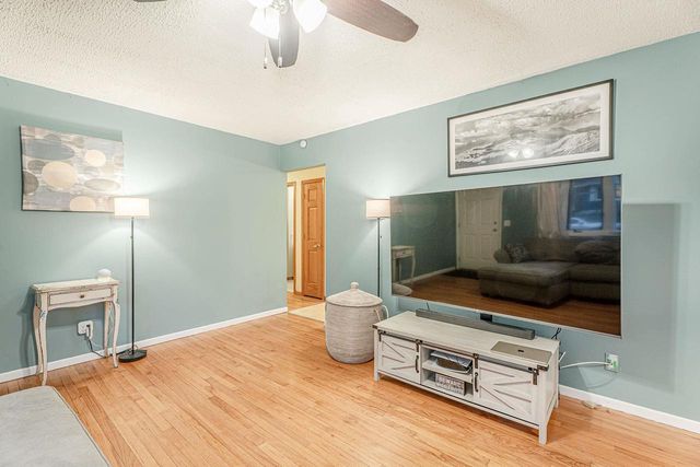 1526 ARIZONA Pass, Madison, WI 53704