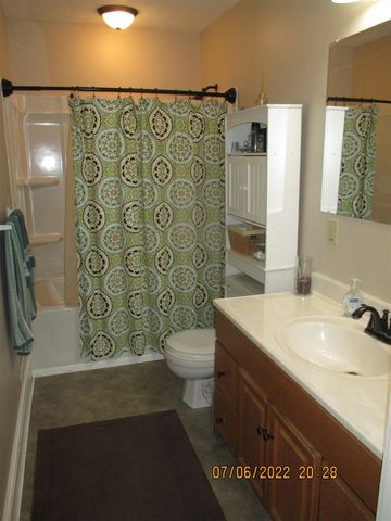 282 W Colon Road, Coldwater, MI 49036