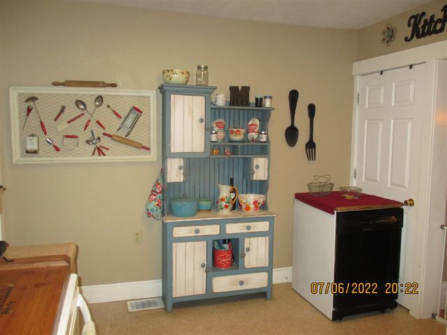 282 W Colon Road, Coldwater, MI 49036