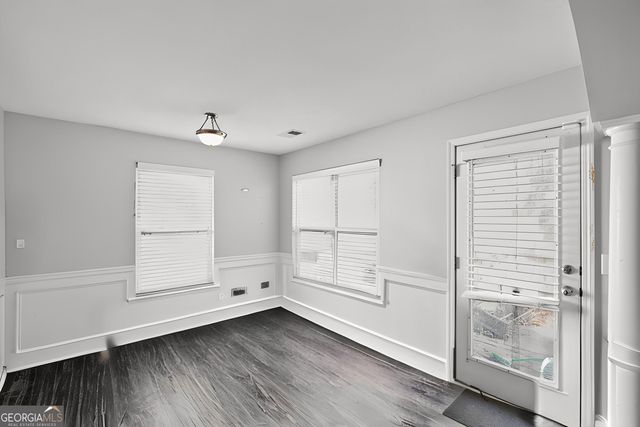 52 Darbys Run Way, Hiram, GA 30141