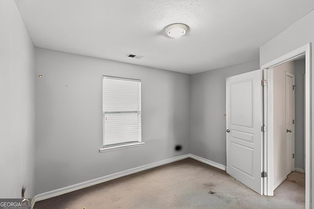 52 Darbys Run Way, Hiram, GA 30141