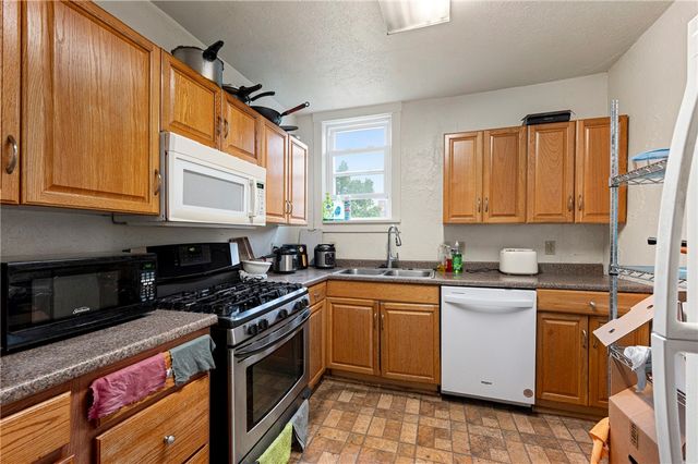 129 Burrows St, Oakland, PA 15213