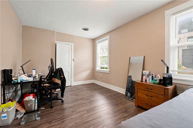 129 Burrows St, Oakland, PA 15213