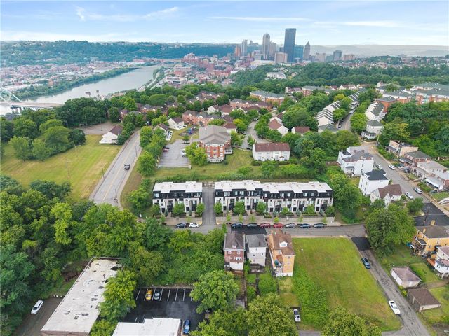 129 Burrows St, Oakland, PA 15213