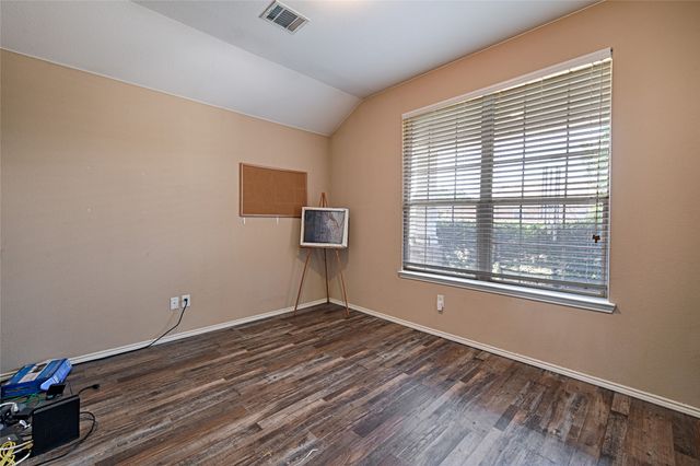 2429 Forest Creek Drive, Fort Worth, TX 76123