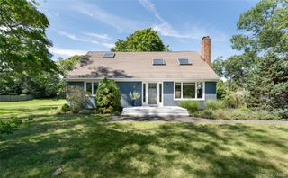4 Joysan Court, Hampton Bays, NY 11946