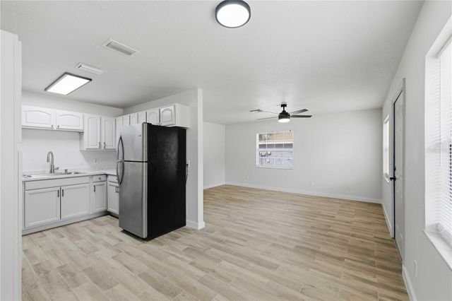 712 NE 26TH STREET, Ocala, FL 34470