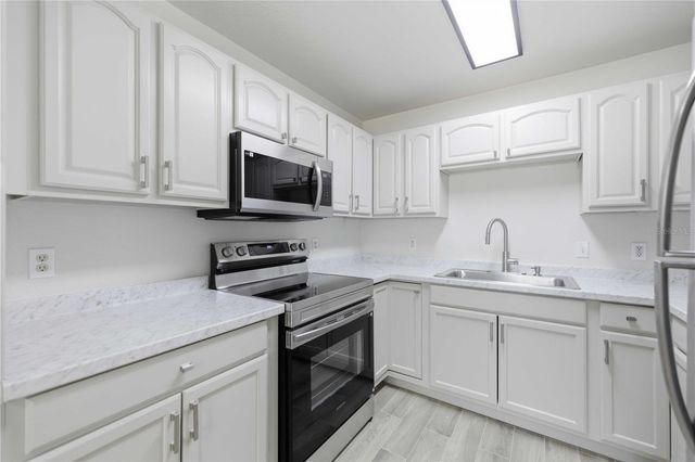 712 NE 26TH STREET, Ocala, FL 34470