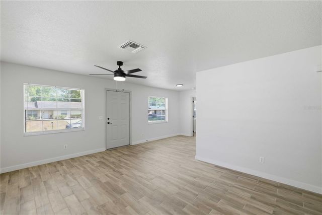 712 NE 26TH STREET, Ocala, FL 34470