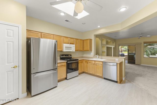 16962 W MARCOS DE NIZA Drive, Surprise, AZ 85387